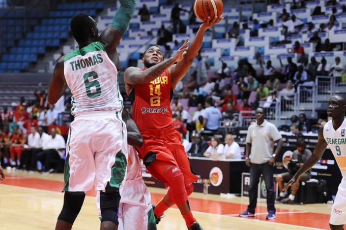 afrobasket tunisie 2015 - senegal vs angola 74 a 73 - 4