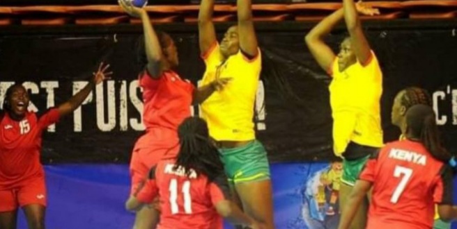 Handball-24ème CAN Dames (Gr B. J3) : Le Cameroun Dispose De La RDC Et ...