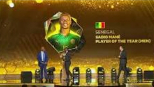 Football-CAF Awards 2022 : Sadio Mané Ballon D'Or Africain De L'année ...